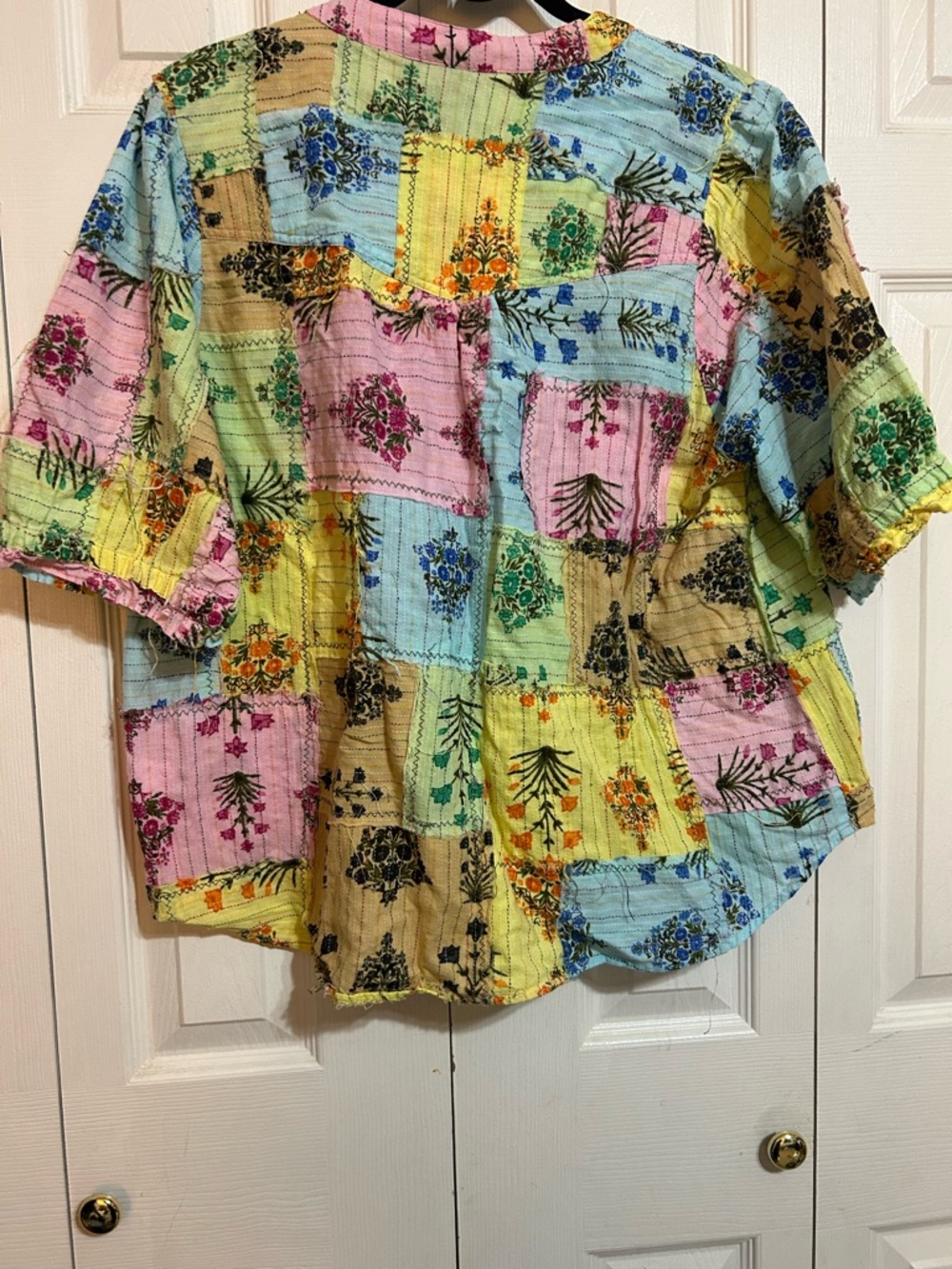ivy jane Multicolor Patchwork Floral Button-Front Women's Top - Picture 3 of 6